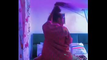 Nonton Bad Bich thumbnail