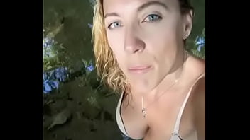 Canicule mes chocos hydratez vous et venez avec moi dans l'eau