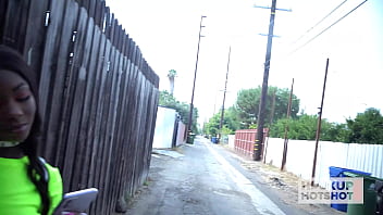 Brunette tori montana wants more rough sex from small hands aaron