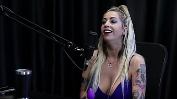 Tinha uma competição saudável com atrizes as produtoras brigavam e o mercado pornô se consolidou na pandemia julia fontanelli watch sheer red