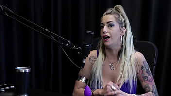 Tinha uma competição saudável com atrizes as produtoras brigavam e o mercado pornô se consolidou na pandemia julia fontanelli watch sheer red