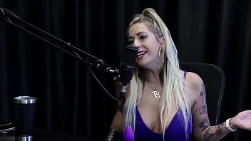 Tinha uma competição saudável com atrizes as produtoras brigavam e o mercado pornô se consolidou na pandemia julia fontanelli watch sheer red