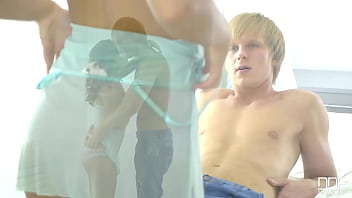 Stick it in reverse teen takes her ass for a ride