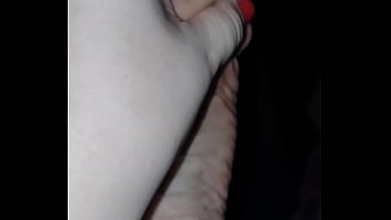 Pezinhos branquinhos delicados pequenos