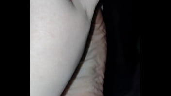 Pezinhos branquinhos delicados pequenos