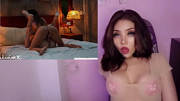 Masturbandome con la amante caliente jugando con el pene