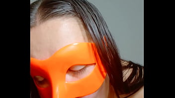 La dueña del bar hace un video especial penetrando su hermosa y enorme concha para su nuevo cliente le encanta la verga de extraños full on xred sheer 1