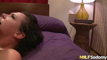 Sex crazed milf tori lane wants him to destroy her holes