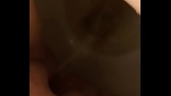 Isabella holloway peeing