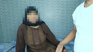 Poor muslim hijab girl fucked by porn video producer for money outdoor garden sex in hindi