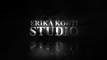 Mega gangbang with tap crazy slut vivian lola gets triple anal penetration from seven strong cocks eks547