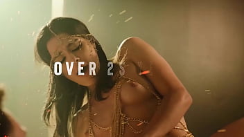 Golden emma & ruby’s roadside tongue fuck festival