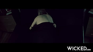 Golden emma & ruby’s roadside tongue fuck festival