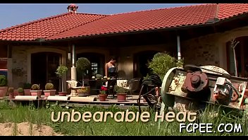 Top sweethearts desire for sex