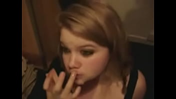 English whore takes load on face