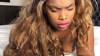 Clarkes invade brasil latinas