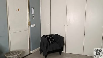 House burglar buttcrack was electrocuted in the chair