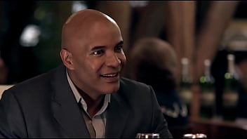 Hombre expone sus miserias frente a la cámara