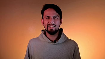 Hombre expone sus miserias frente a la cámara