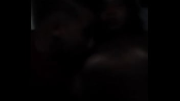 Cleyton coringa comendo raquezinha do trem bala