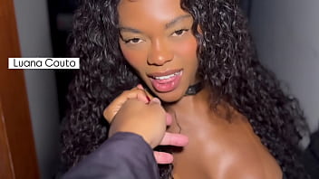 Comendo o cu da vizinha safada