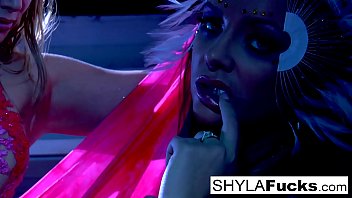 Ho lesbians love to fuck