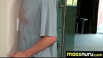 Slippery massage with happy end 16