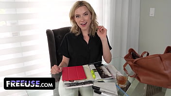 Sexcretary feat lindsey lakes gi joey