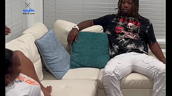 Lucky delivery guy get the best tip of his life