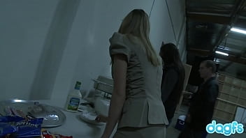 Dagfs country girl nicole ray wants to become a pornstar