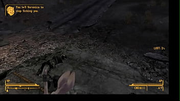 Sexout clara gets down in the mojave