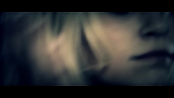 Blonde milf masturbated her shaved pussy