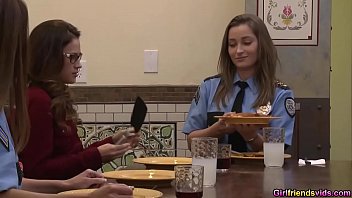 Horny hot babe vanessa veracruz wants a juicy pussy