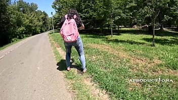 Wetting jeans in public and public blowjob