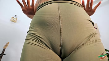 Wow those bouncy boobs new girl in town