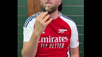 “i have to block you because you waste all the cum and it's too frustrating to watch ” chuckmarksssf don’t be ch