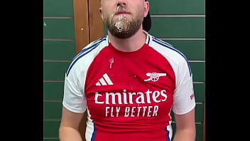 “i have to block you because you waste all the cum and it's too frustrating to watch ” chuckmarksssf don’t be ch