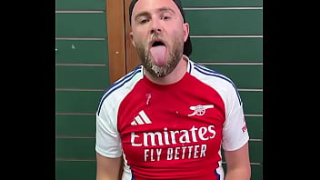 “i have to block you because you waste all the cum and it's too frustrating to watch ” chuckmarksssf don’t be ch