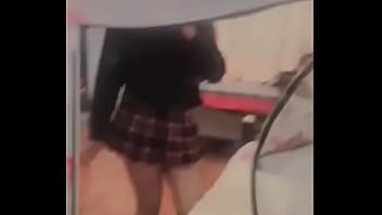 Te muestro mis nalgas y como me queda mis putidisfraz