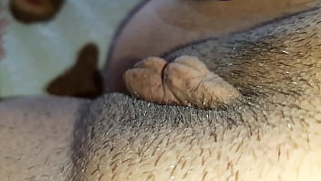 I'm testing a new sex toy on my pussy