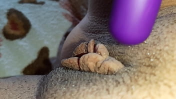 I'm testing a new sex toy on my pussy