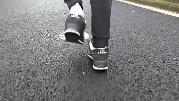 Walk on the road wearing fluffy sneakers