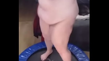 Scarlotta makes her big belly jiggle