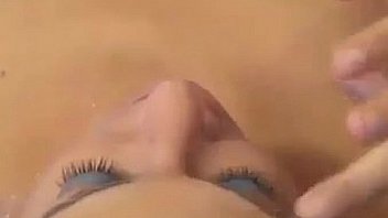 Lesbian sluts want that pussy juice