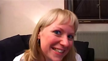 Lavandra et son bon petard bien rond se font enculer Lavandra et son bon petard bien rond se font enculer