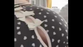 青藤妹妹 骚货换上新内裤就迫不及待的要坐大肉棒，姿势风骚无比