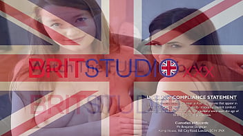 Real teen insert butt plug & masturbates