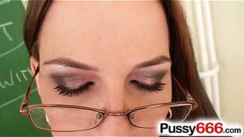 Most beautiful czech brunette katie cox pussy show zoomed