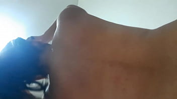 Amiguita ardiente 5467