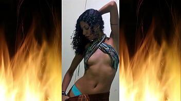 Jade ready waiting for her college friend to arrive